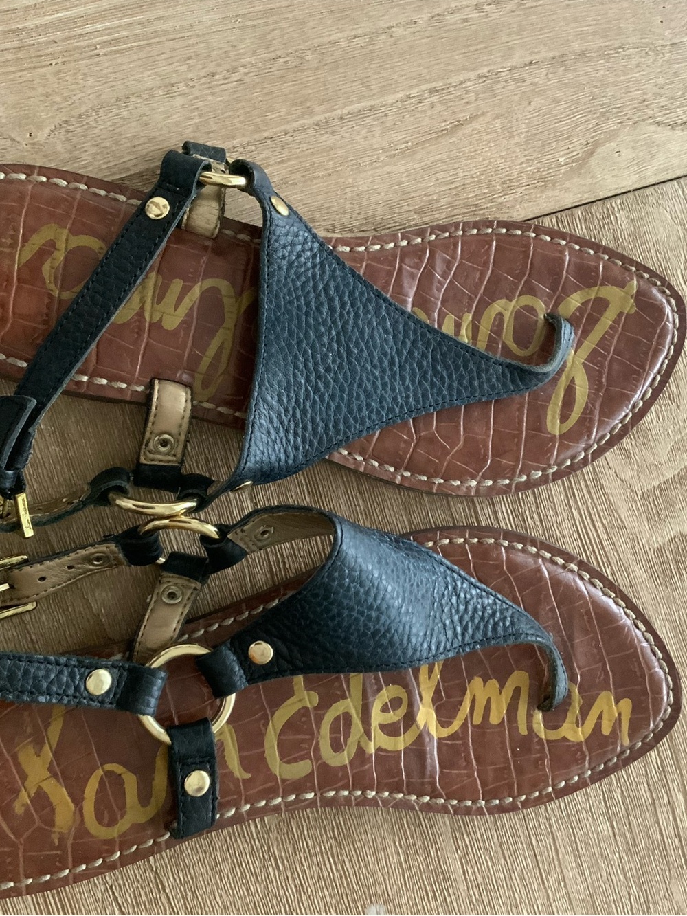 Sam Edelman Black Leather T-Strap Sandals with Brown Footbed